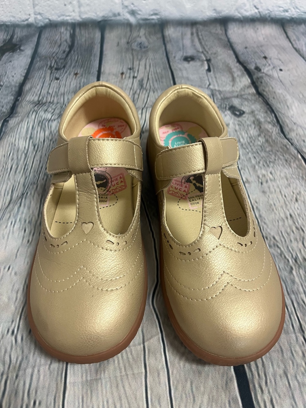 Livie and Luca Amica size 2